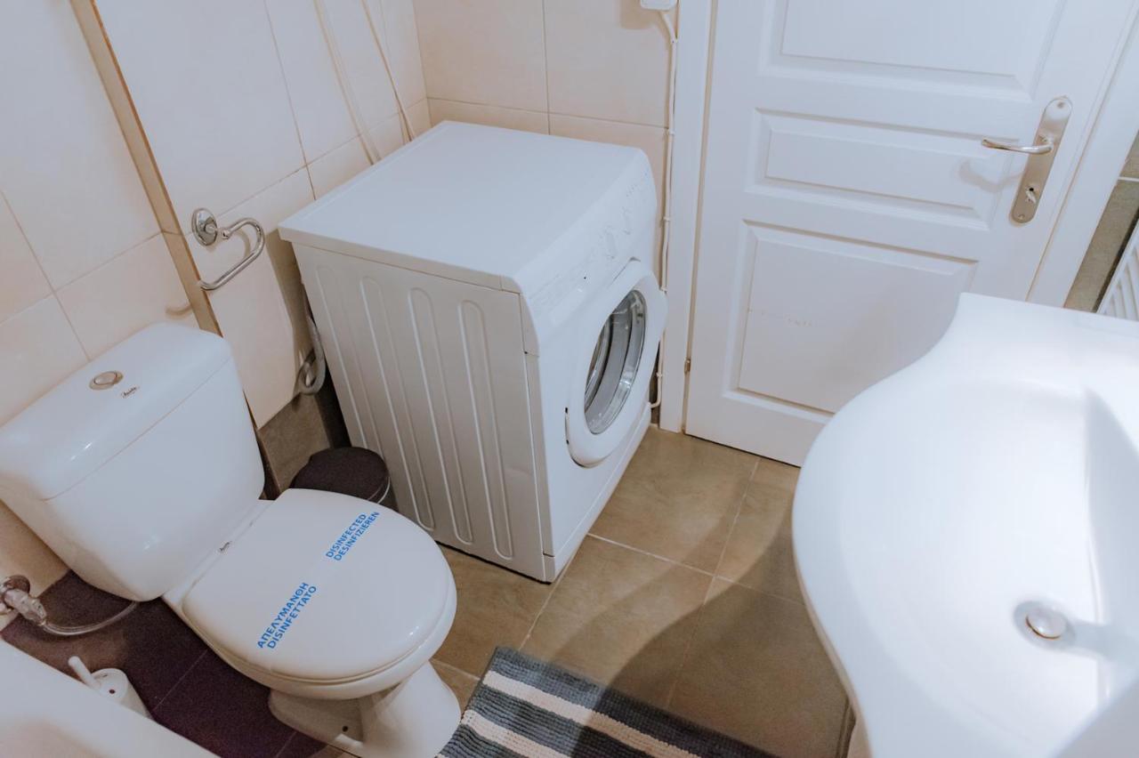Acropolis Studio Apartment Афины Экстерьер фото